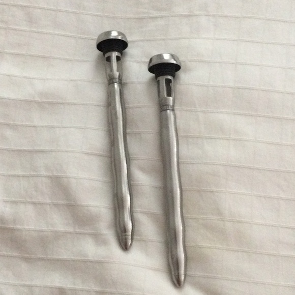 Set (2) Chillsner by Corkcicle freezable bottle chiller - Picture 1 of 4